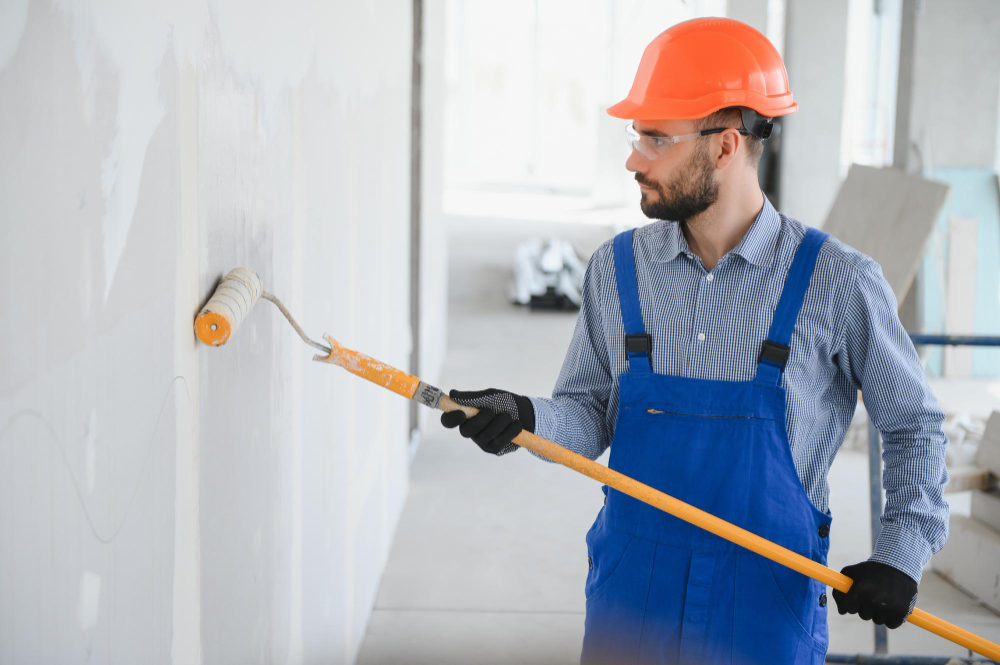 When Is the Best Time to Hire a Commercial Painter?
