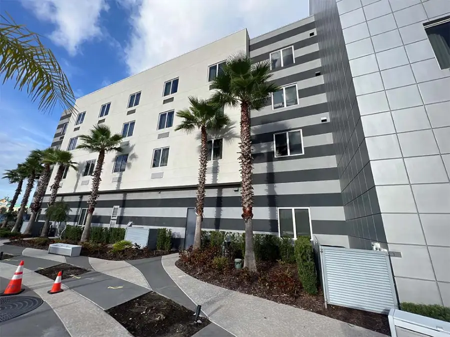 Commercial painting service